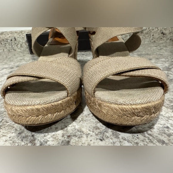 Tory Burch Canvas Espadrilles Wedges Tan Gold Size 6B - Picture 6 of 12